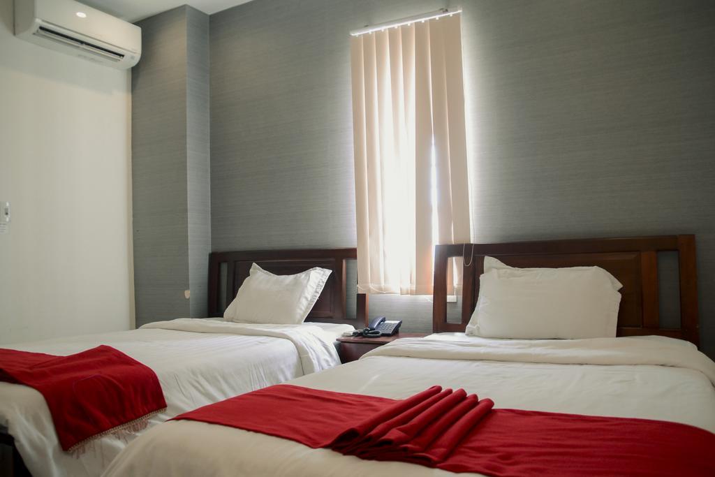 Thanh Hien Hotel Da Nang Buitenkant foto